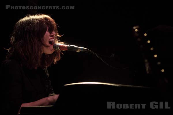 SHANNON WRIGHT - 2010-11-21 - PARIS - La Maroquinerie - Shannon Wright